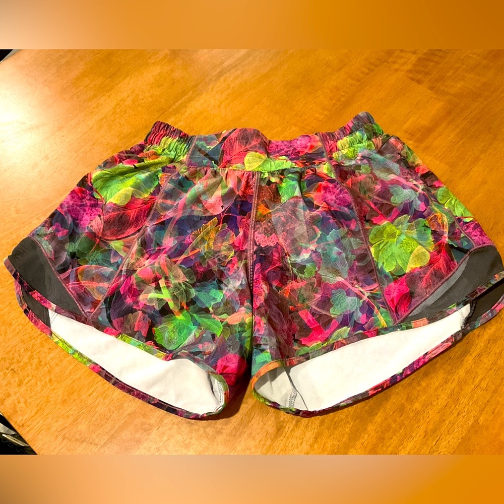 Lululemon size 4 shorts